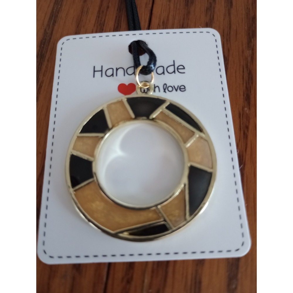 Black And Gold Stained Glass‎ Circle Pendant - Picture 1 of 1